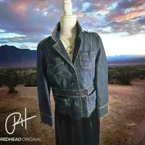 🎉HP🎉Like new! Tommy Hilfiger jean jacket, size petite M